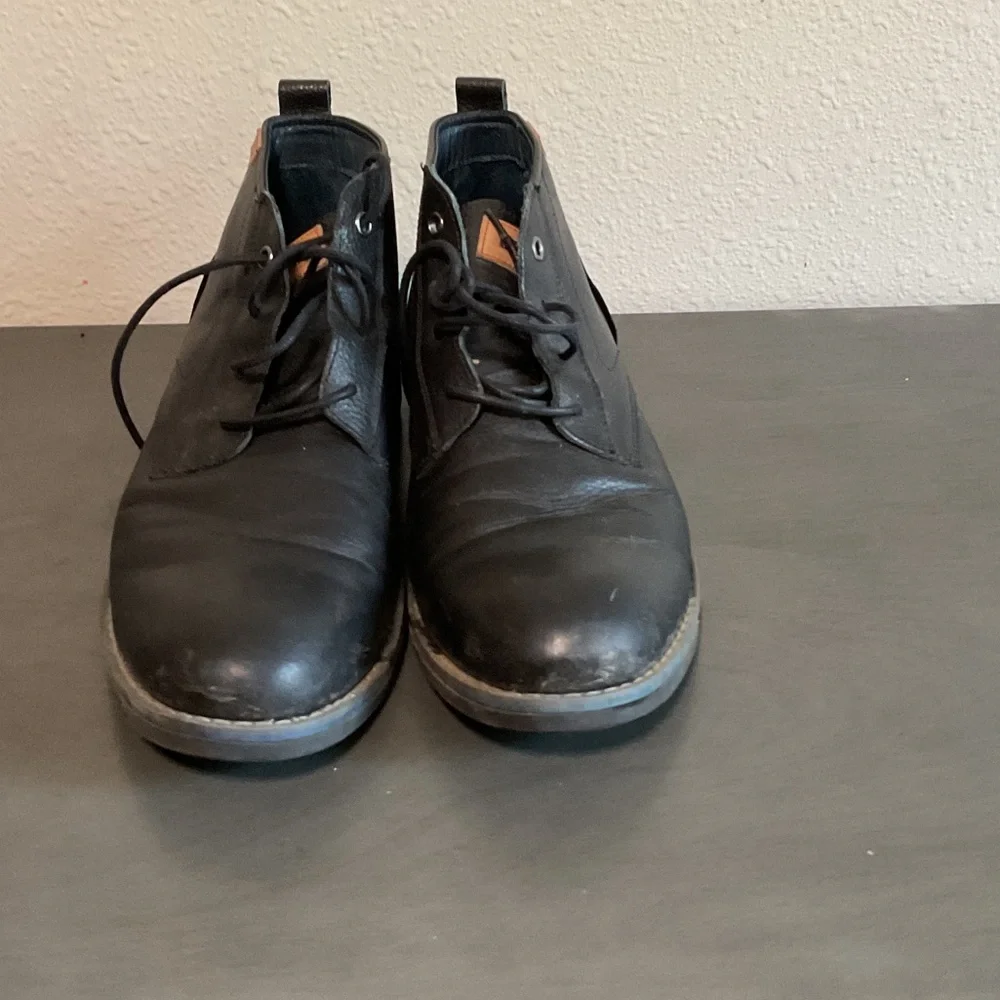 PIKOLINOS classic black
